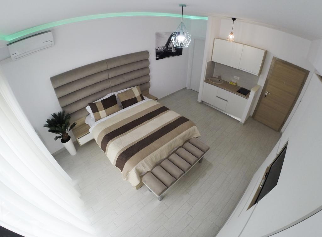 White Sunway Studio Appartement Mamaia Buitenkant foto