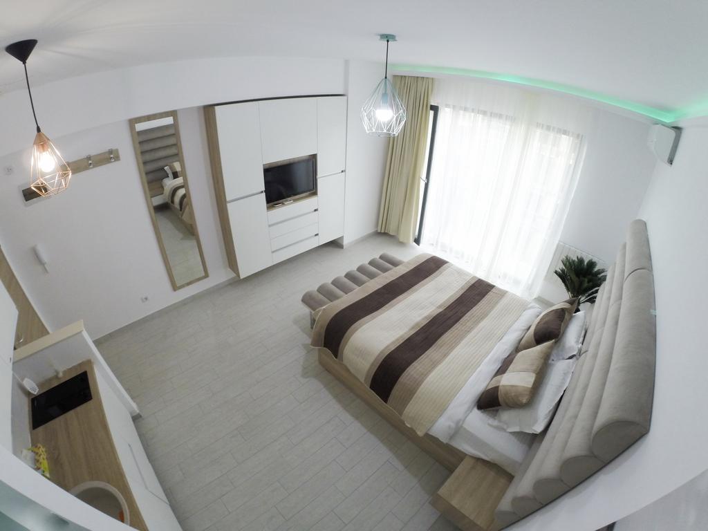 White Sunway Studio Appartement Mamaia Buitenkant foto